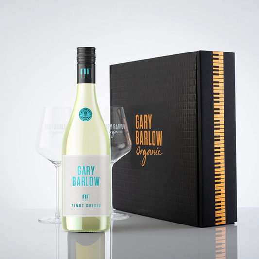 Gary Barlow Pinot Grigio Wow Box featuring 1 bottle of Pinot Grigio, 2 engraved wine glasses, and a piano key copper-embossed gift box.